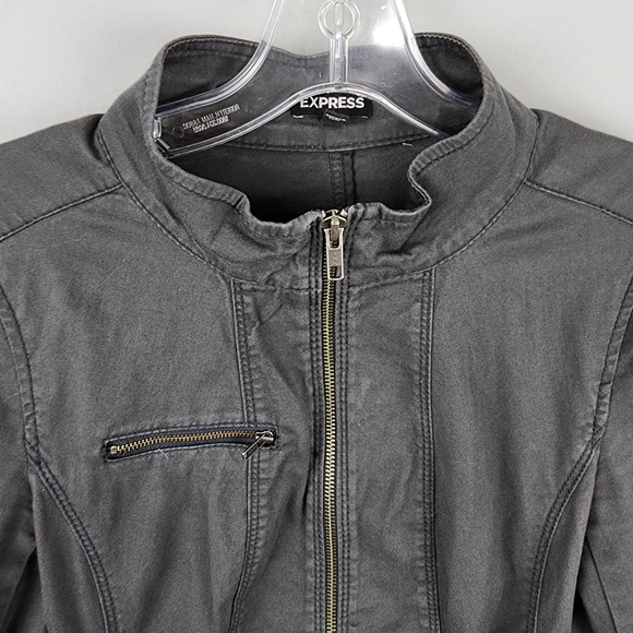 Express Black Utility Moto Jacket with Classic Collar and Fitted Silhouette Sz 6 - Picture 3 of 11